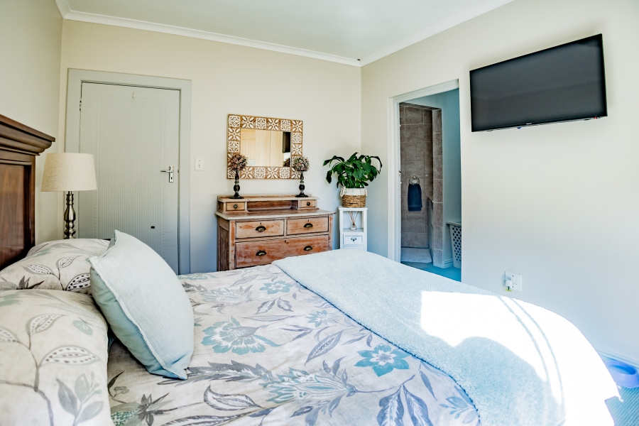 3 Bedroom Property for Sale in Kleinbosch Western Cape